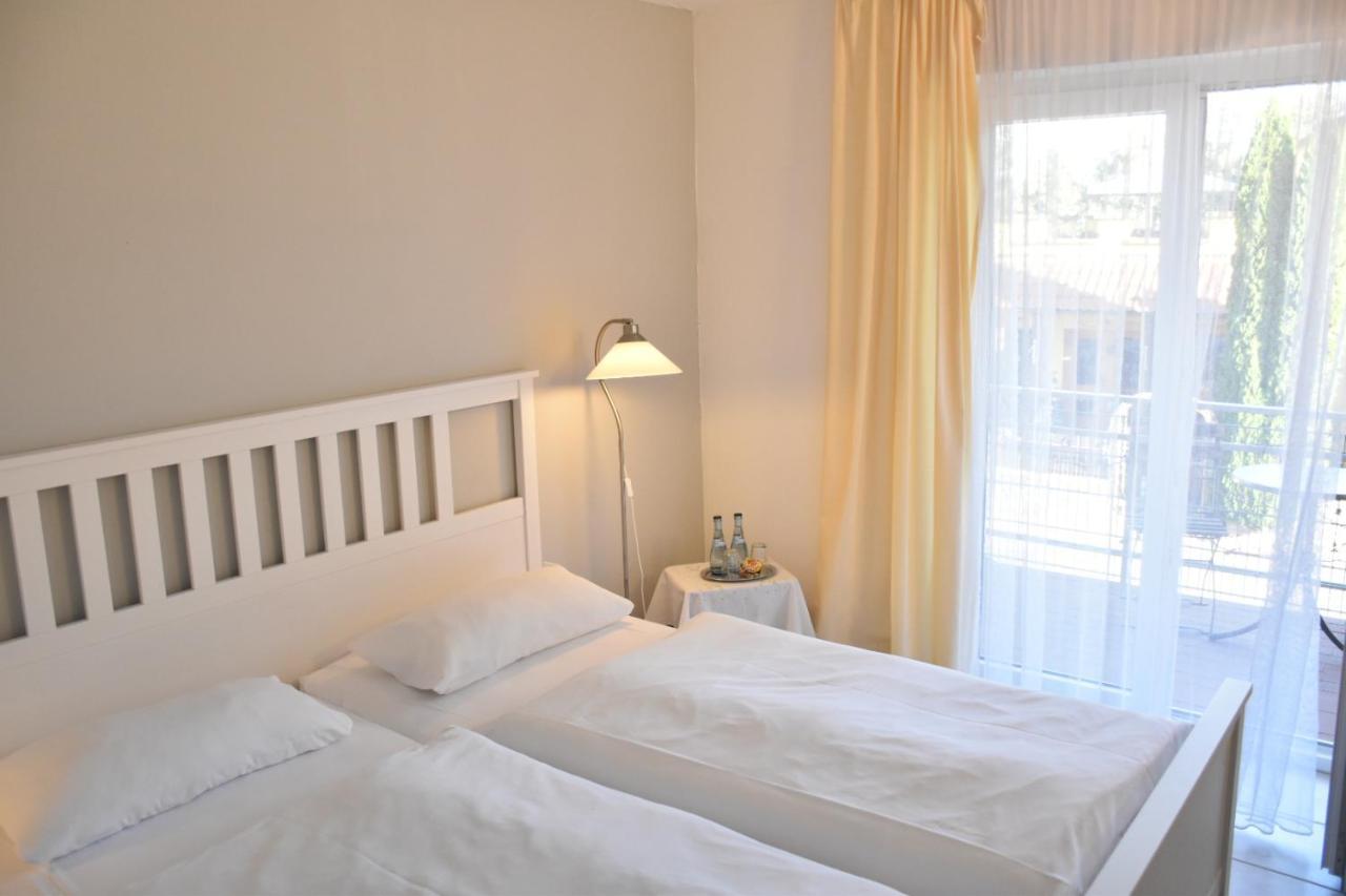 Hotel Kamps Ehrstädt Exteriör bild